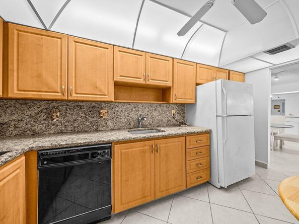 3460 S Ocean Boulevard 6150, Palm Beach FL 33480