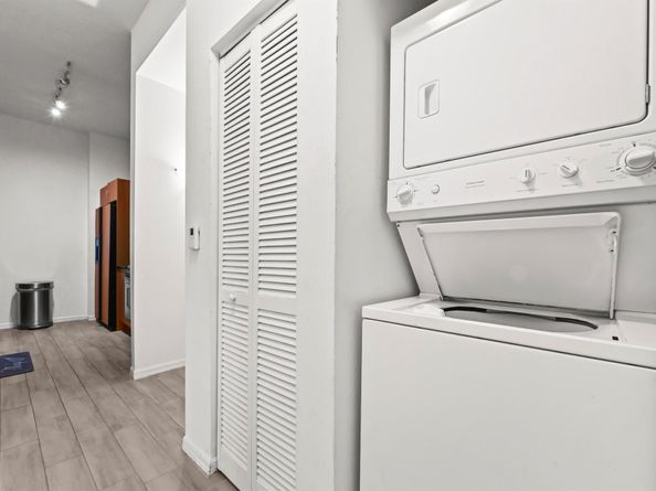 804 E Windward Way 122, Lantana FL 33462