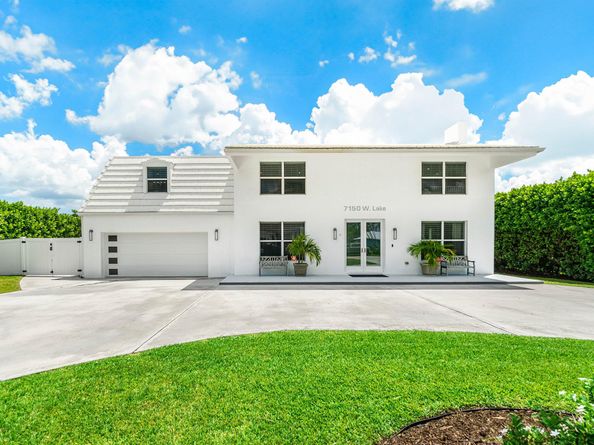 7150 W Lake Drive, Lake Clarke Shores FL 33406