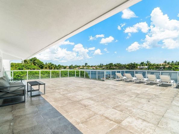 7150 W Lake Drive, Lake Clarke Shores FL 33406