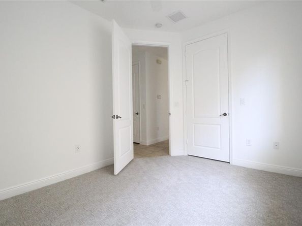 3830 NW 5th Ter, Boca Raton FL 33431