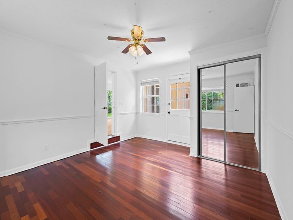 708 NW 22nd St, Wilton Manors FL 33311