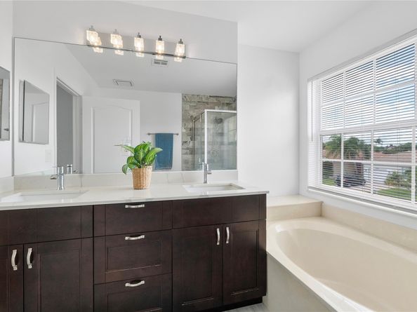 10739 Oak Bend Way, Wellington FL 33414
