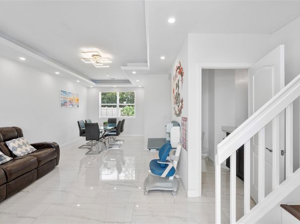 10739 Oak Bend Way, Wellington FL 33414