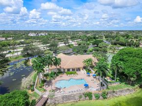 10739 Oak Bend Way, Wellington FL 33414
