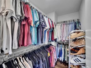 1484 NE 34th St 1484, Oakland Park FL 33334