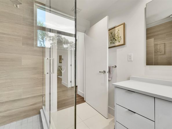 1484 NE 34th St 1484, Oakland Park FL 33334
