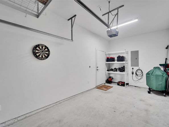 1484 NE 34th St 1484, Oakland Park FL 33334