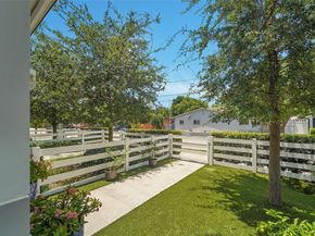1484 NE 34th St 1484, Oakland Park FL 33334