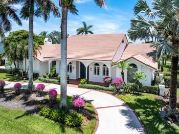 10858 Spicewood Trail