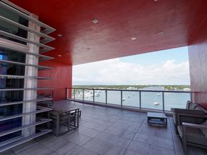 777 N Ocean Drive N323, Hollywood FL 33019