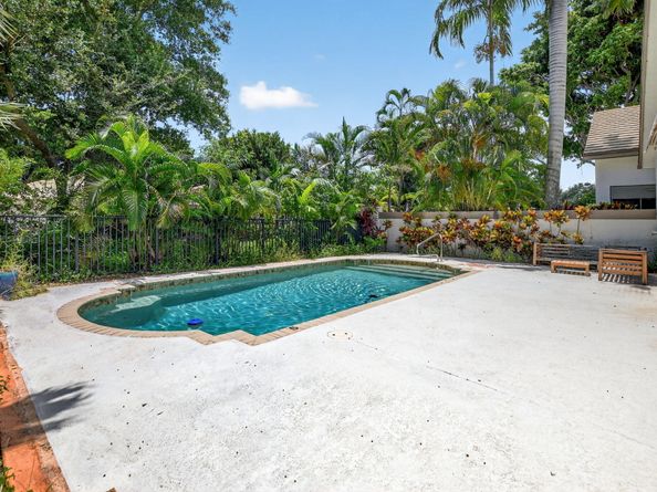 5326 NW 21st Avenue, Boca Raton FL 33496