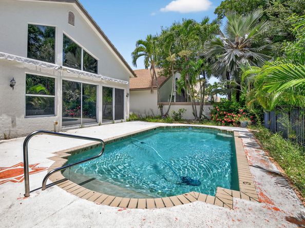 5326 NW 21st Avenue, Boca Raton FL 33496