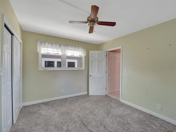 5562 SW 1st Ct, Plantation FL 33317