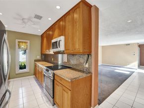 5562 SW 1st Ct, Plantation FL 33317