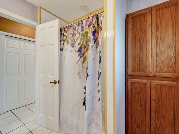 5562 SW 1st Ct, Plantation FL 33317