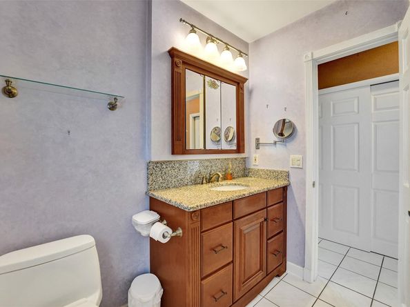 5562 SW 1st Ct, Plantation FL 33317