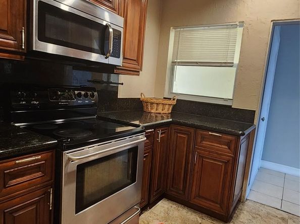 2008 S Jackson St C7, Hollywood FL 33020