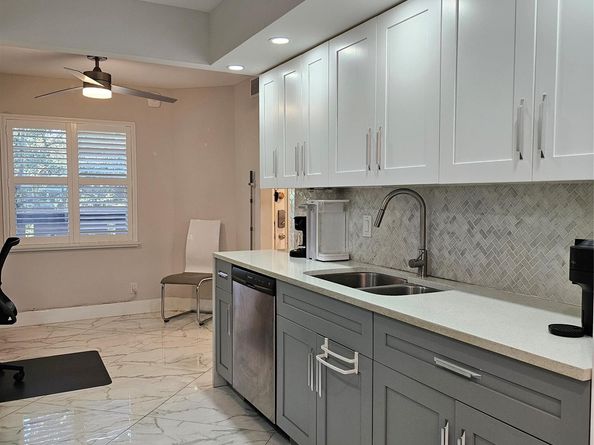 1705 Andros Isle C3, Coconut Creek FL 33066
