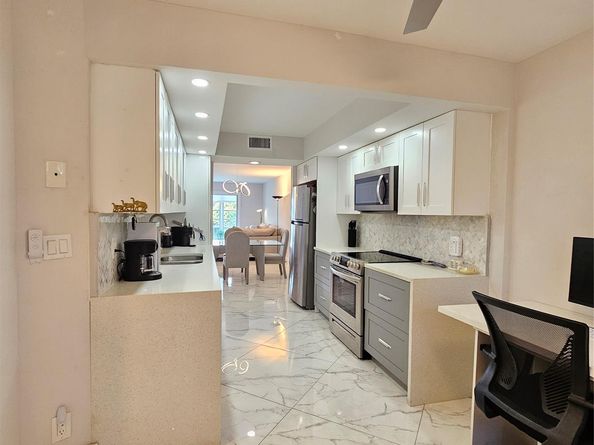 1705 Andros Isle C3, Coconut Creek FL 33066