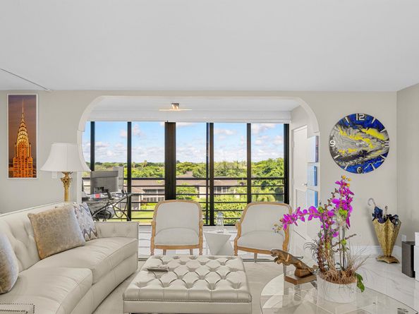 7582 Regency Lake Drive 601, Boca Raton FL 33433