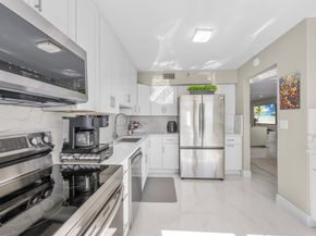 7582 Regency Lake Drive 601, Boca Raton FL 33433
