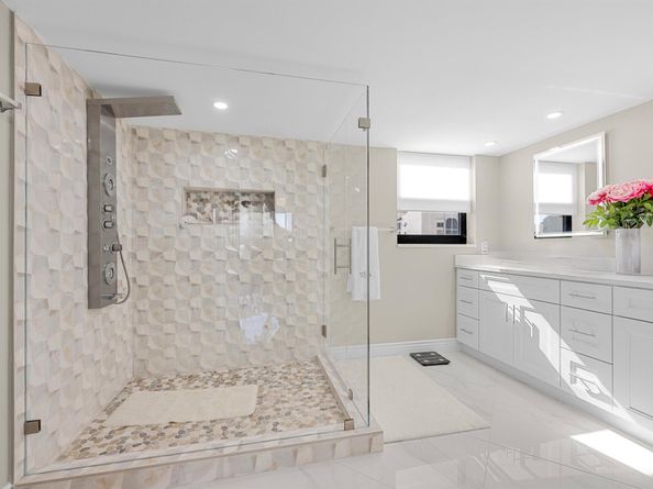 7582 Regency Lake Drive 601, Boca Raton FL 33433