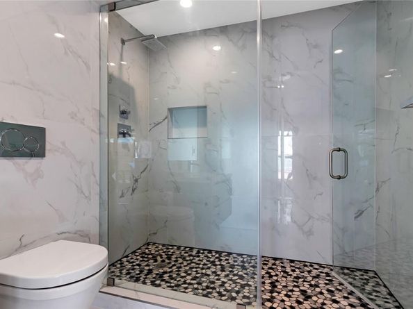 1460 Ocean Dr 506 (406), Miami Beach FL 33139