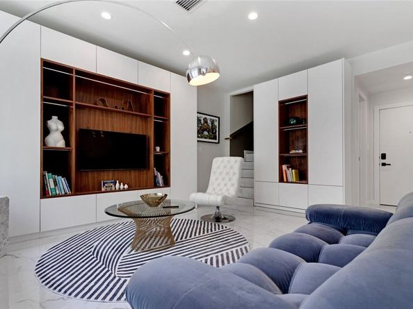 1460 Ocean Dr 506 (406), Miami Beach FL 33139