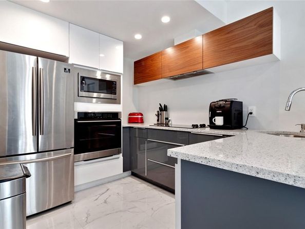 1460 Ocean Dr 506 (406), Miami Beach FL 33139