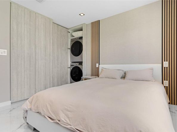 1460 Ocean Dr 506 (406), Miami Beach FL 33139