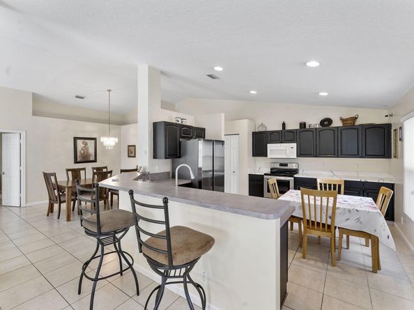 225 Preserve Court, Royal Palm Beach FL 33411