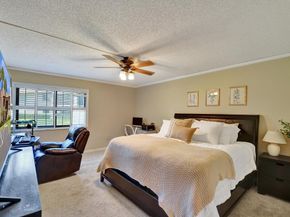 2131 SW 92nd Ter 1601, Davie FL 33324