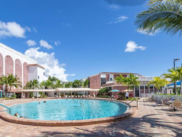 4004 Cambridge A 4004, Deerfield Beach FL 33442