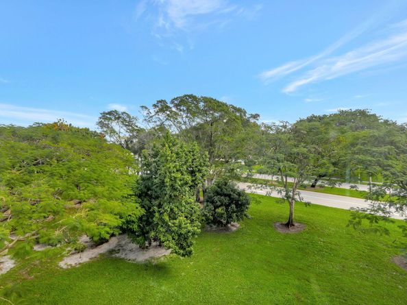 4004 Cambridge A 4004, Deerfield Beach FL 33442