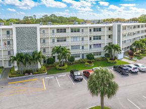 4004 Cambridge A 4004, Deerfield Beach FL 33442