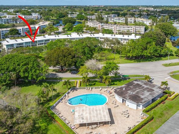 4004 Cambridge A 4004, Deerfield Beach FL 33442