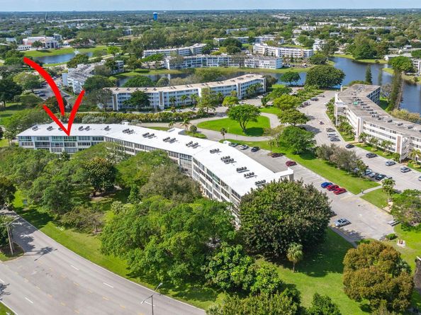 4004 Cambridge A 4004, Deerfield Beach FL 33442