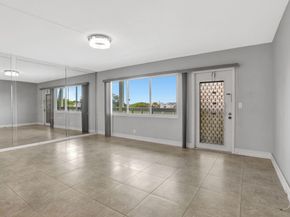 4004 Cambridge A 4004, Deerfield Beach FL 33442