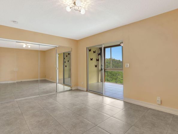 4004 Cambridge A 4004, Deerfield Beach FL 33442