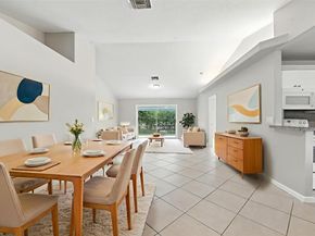 2461 SW 43rd Ter, Fort Lauderdale FL 33317