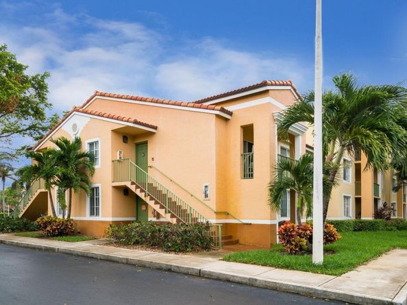 120 Yacht Club 108 Way 108, Hypoluxo FL 33462