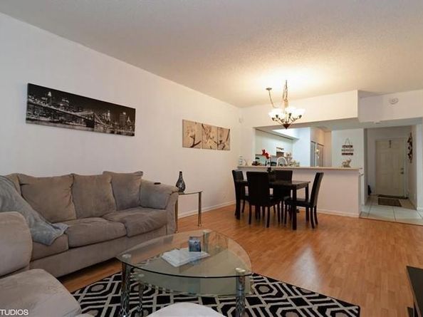 8242 NW 24th St 8242, Coral Springs FL 33065