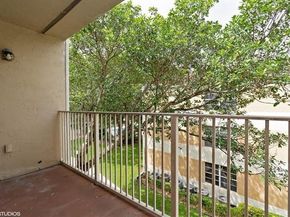 8242 NW 24th St 8242, Coral Springs FL 33065