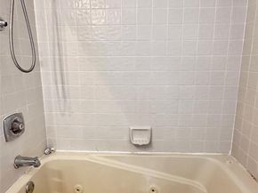 1200 SW 113th Ter 204, Pembroke Pines FL 33025