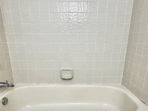 1200 SW 113th Ter 204, Pembroke Pines FL 33025