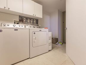 21050 Point Pl 2202, Aventura FL 33180