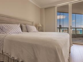 21050 Point Pl 2202, Aventura FL 33180