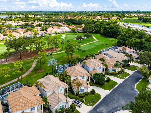 145 Eagleton Court, Palm Beach Gardens FL 33418