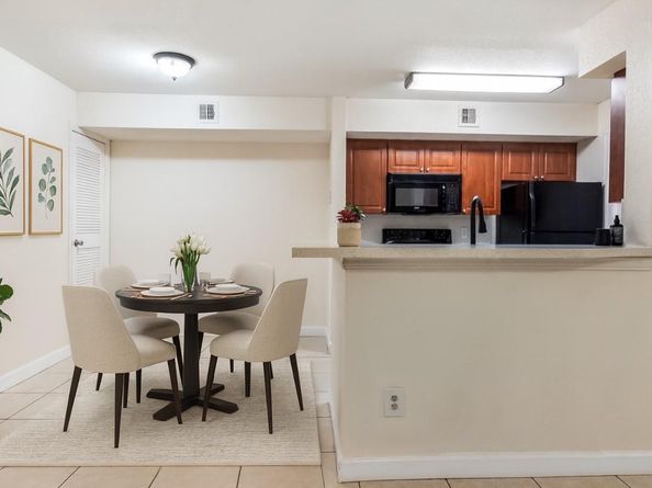 875 Riverside Dr 717, Coral Springs FL 33071